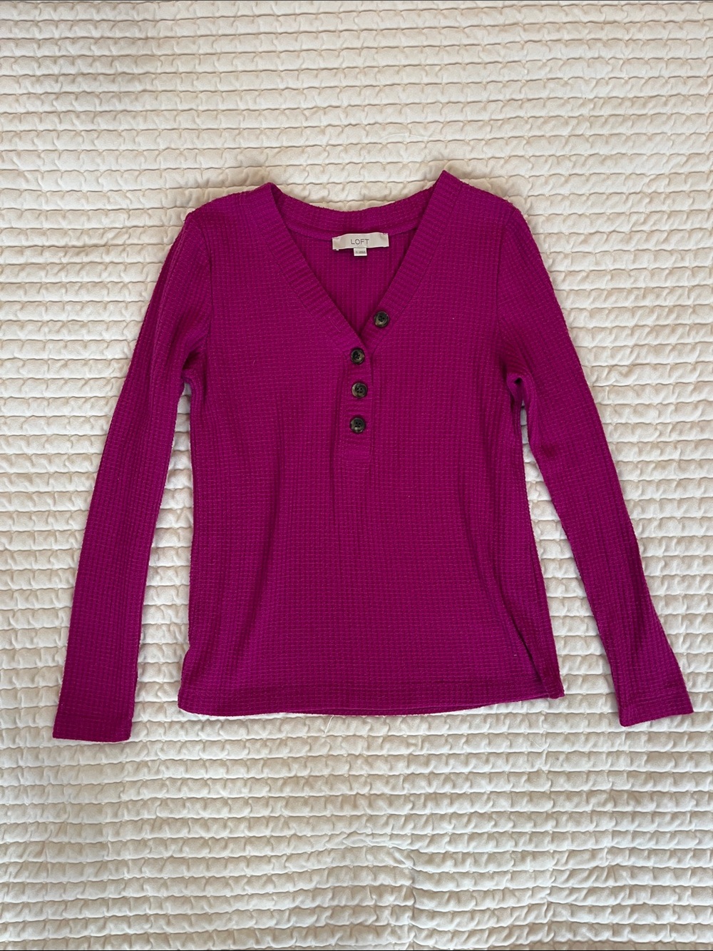 LOFT Long-Sleeve V-Neck Henley Top - Fuchsia
